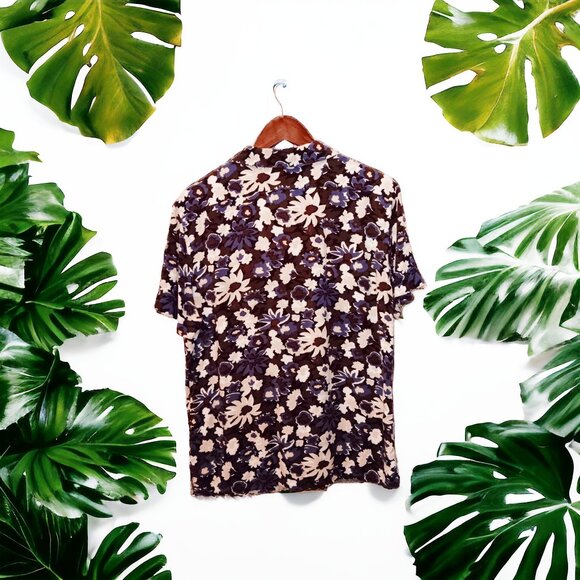 Express ★ Men's Rayon Short Sleeve Button-Up ★ Helsinki Gothic Floral Print - Picture 4 of 5